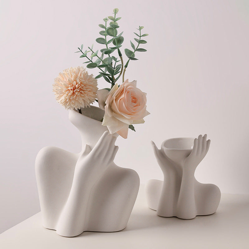 Sonae Modern Ceramic Vase