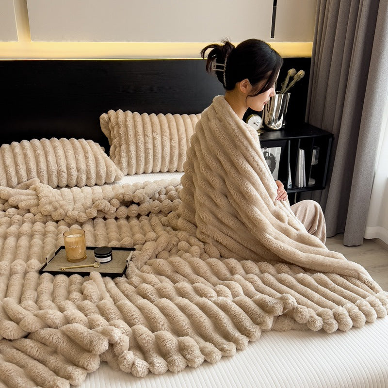 Cozy Flannel Sofa Blanket - Ultra Soft Throw for Couch or Bed