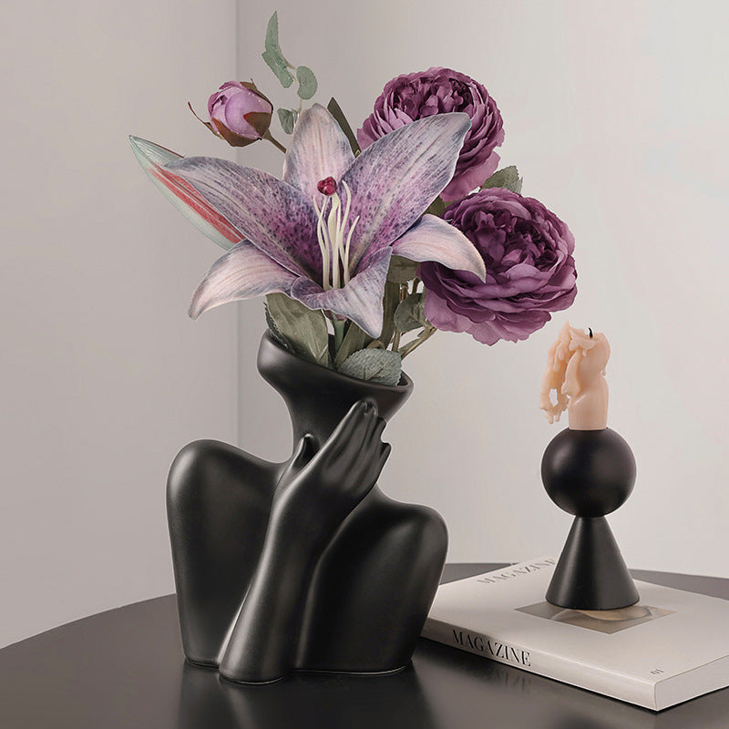 Sonae Modern Ceramic Vase