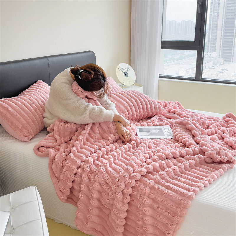 Cozy Flannel Sofa Blanket - Ultra Soft Throw for Couch or Bed